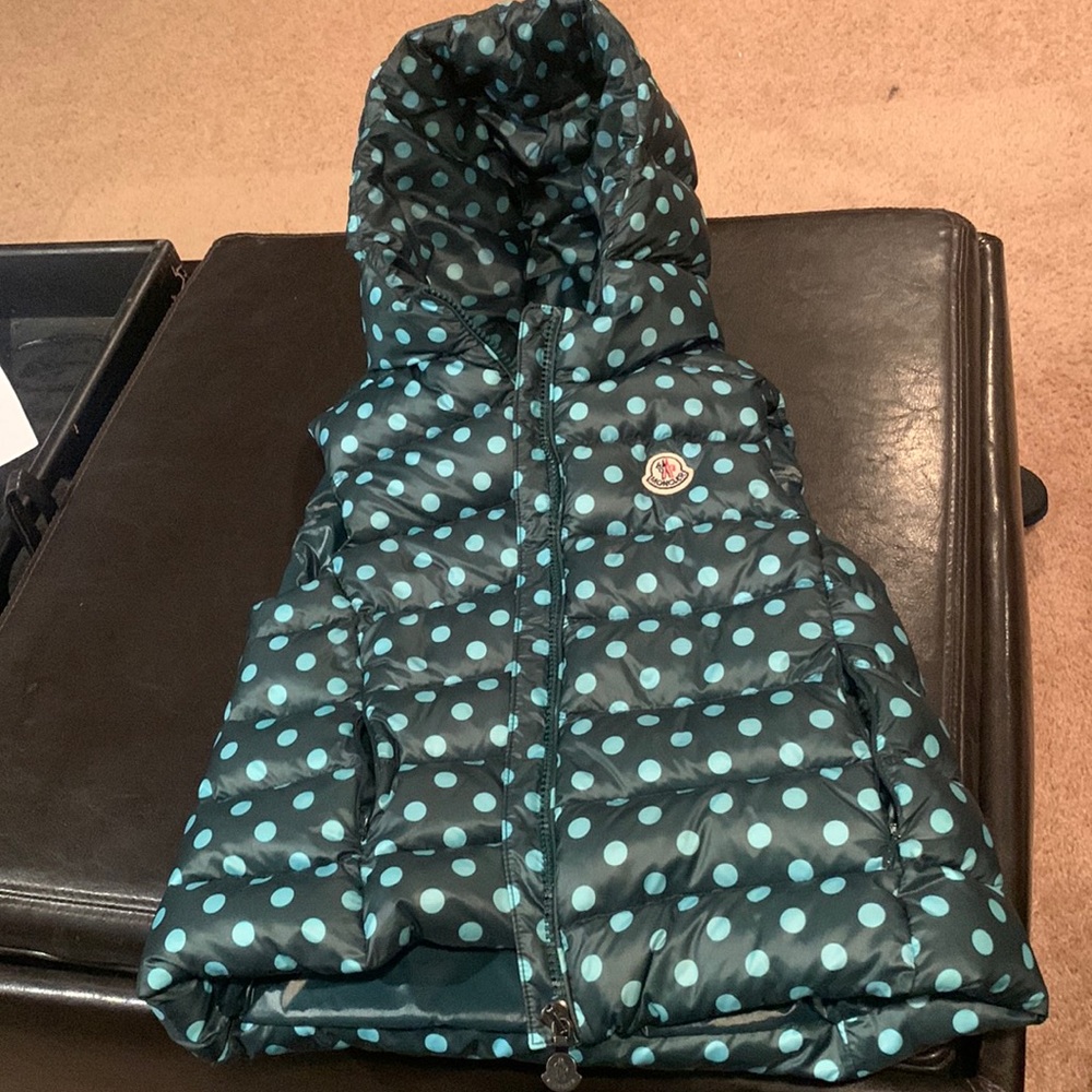 Moncler girls Vest Sz 6Y